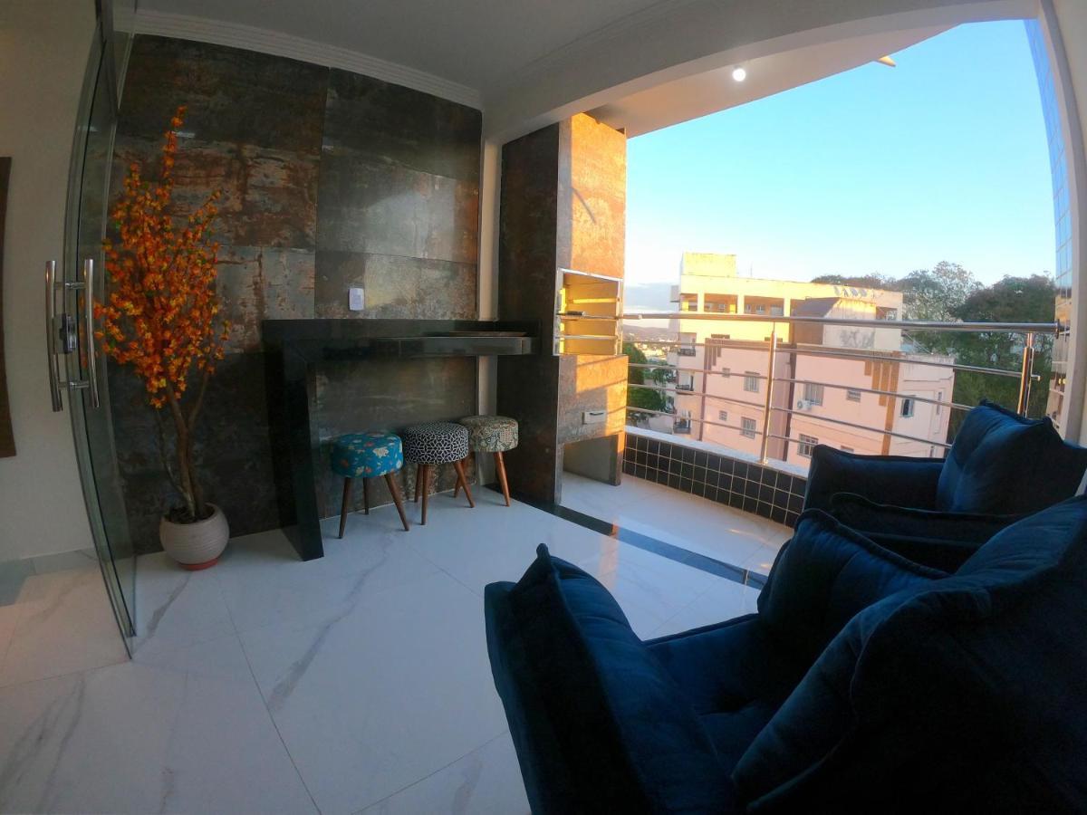 Th Flats Gv Shopping 502 Apartment โกเวร์นาดอร์ วาลาดาเรส ภายนอก รูปภาพ